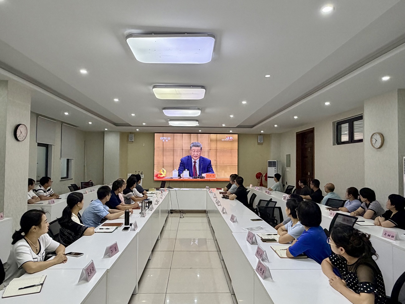 深学细悟党建思想&nbsp;实干笃行育人...